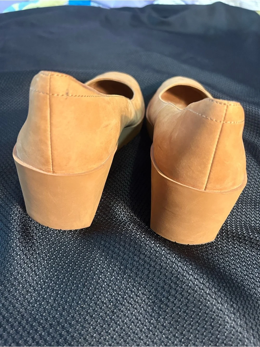 Vionic Serrano wedge Classic Tan Suede Wedge Pumps - Women size 8